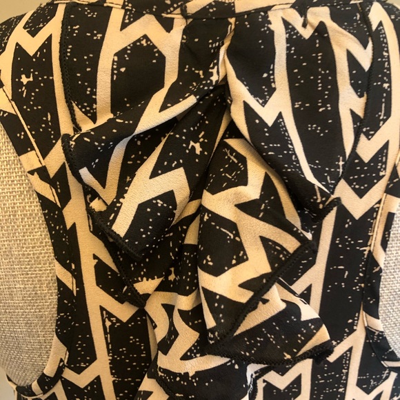 EVERLY Tribal Tank - Picture 6 of 9